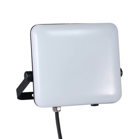 LED reflektor 50W 3750lm 4000K neutrální 120° černý IP65 mléčný Sanico Goldlux