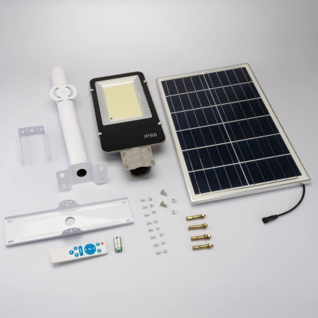 Výkonná 1500W 6500K LED solární lampa IP66 + dálkové ovládání