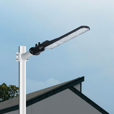 LED pouliční lampa 50W 5000lm 5000K neutrální 130° 0,25A černá VIDEX