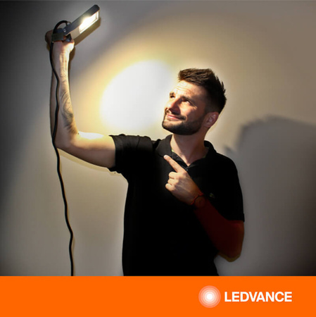 Reflektor LED 150W 13200lm 4000K IP65 Šedá LEDVANCE světlomet Endura