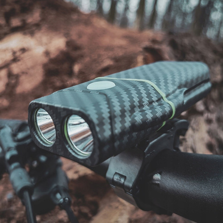 LED svítilna na kolo USB-C držák 6 režimů 600lm IP65 Funkce Powerbanka VAYOX