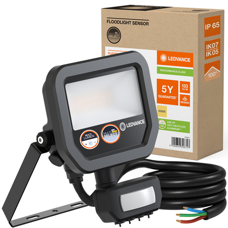 LED reflektor 8W 1100lm 3000K IP65 černý se senzorem pohybu LEDVANCE Floodlight