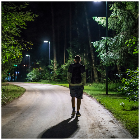 Solární LED pouliční osvětlení Průmyslové silniční svítidlo 11W 1100lm 6500K Cold s pohybovým a soumrakovým senzorem IP54 Black Urbi Kobi