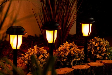 Solární zahradní lampa LED Driving Torch 40cm IP44 Dusk Sensor