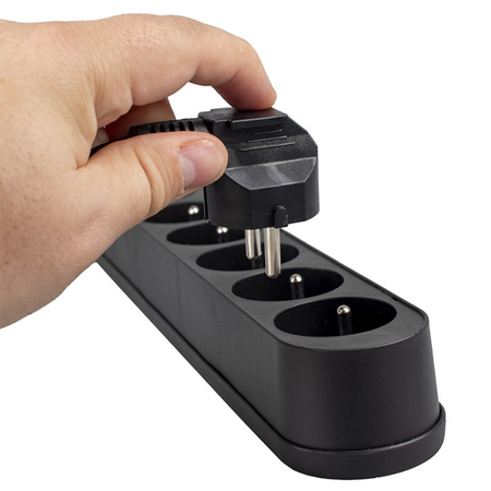 Prodlužovací kabel s přepěťovou ochranou 3M 5GN Síťový černý napájecí pásek + vypínač