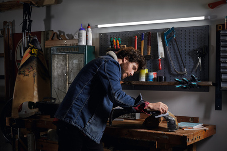 LED zářivka G13 T8 15W = 36W 1800lm 6500K studená bílá 190° 120cm LED TUBE EM Osram