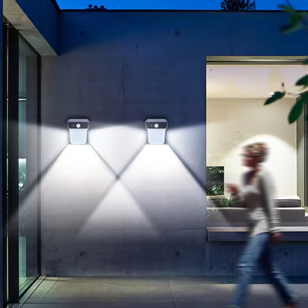 LED solární zahradní lampa Fasádní nástěnná lampa 4000K IP54 Senzor pohybu a soumraku