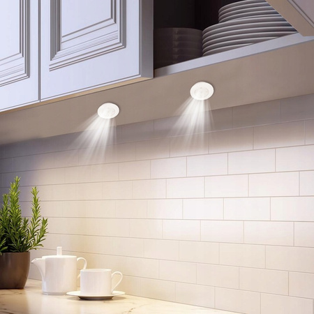 3x samolepící LED podskříňová lampa s pohybovým senzorem. 4000K baterie 2xAAA bílá + dálkové ovládání