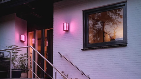 Venkovní nástěnná svítilna Philips HUE Impress 17429/30/P7