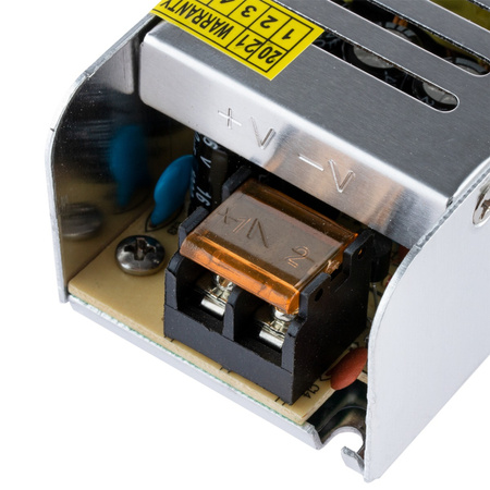 Modulární zdroj konstantního napětí 100W 8.33A 12V DC PFC SLIM LED