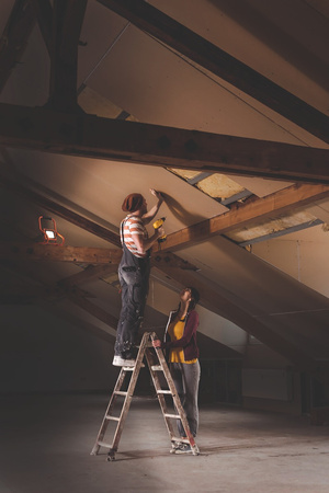 Reflektor LED 10W 800lm 4000K IP44 PRACOVNÍ SVĚTLO R-STAND USB LEDVANCE