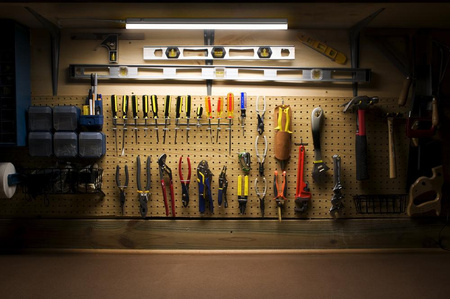 Ledvance 4W 400lm 3000K teplé lineární světlo s pohybovým senzorem White Batten Ledvance