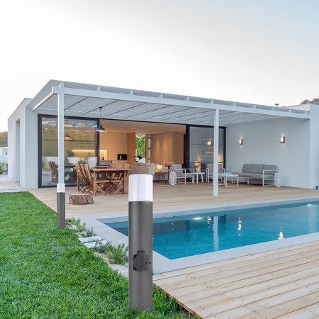 Zahradní LED sloupek E27 TUBA Graphite 44cm + zásuvka 230V IP44 DALLAS Goldlux