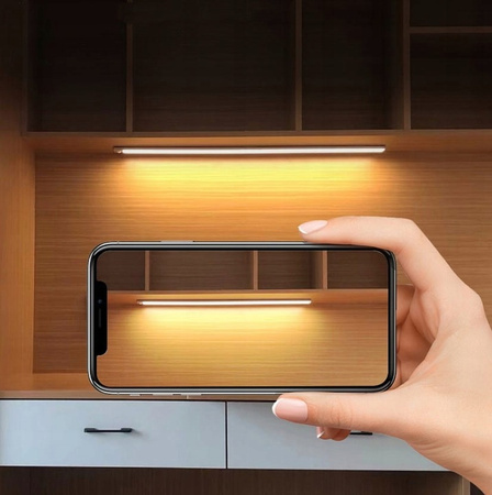 LED lišta na nábytek pod skříňovou lampu 2W 4500K 30cm s pohybovým senzorem stříbrná