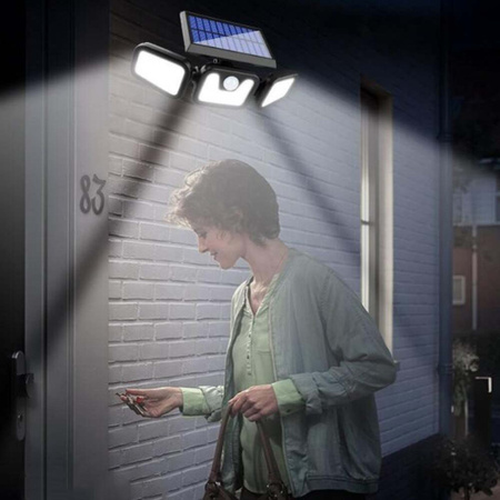 Solární Relektor Lampa 74x LED 15W 450lm Senzor studeného pohybu IP65