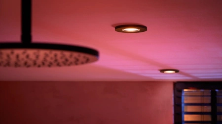 LED Xamento 4,2W IP44 CCT RGB Kruhové černé svítidlo do koupelny PHILIPS HUE Bluetooth