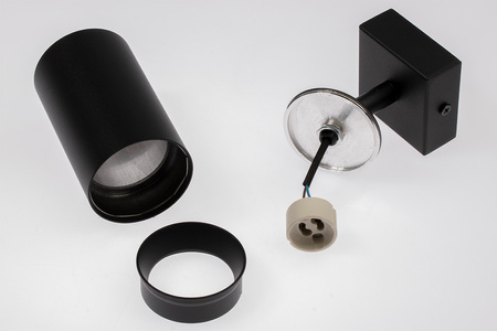 Stropní svítidlo QUALIS SPOT. reflektor. halogenová objímka GU10. černá