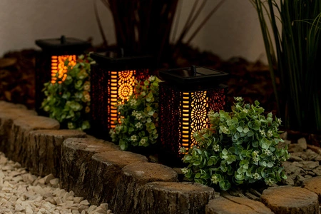 Zahradní lucerna LED Solar Decorative Flame Square 17cm