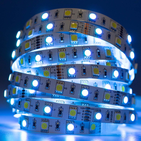 LED pásek 12V, 72W 300LED 5050 RGB + Neutrální bílá 10mm 5m LUMILED