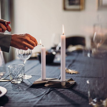 Stolní svíčka 6 ks. tradiční bílá. neparfémovaná