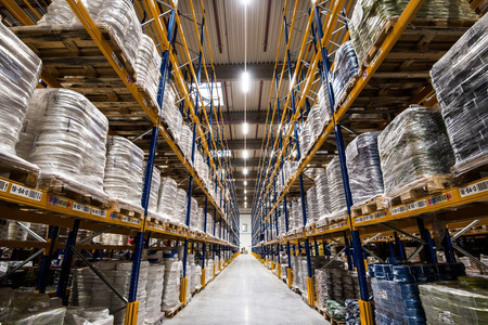 LED lineární svítidlo 70W 11200lm 4000K neutrální Povrchová montáž zavěšené bílé 150cm Trusys Ledvance