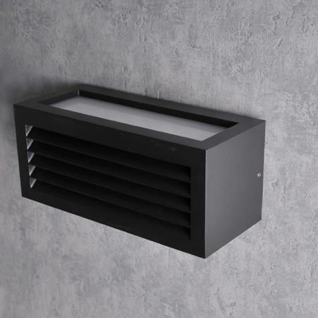 Zahradní lampa Nástěnná lampa OSAKA E27 IP54 Black GOLDLUX (Polux)