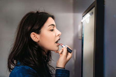 LED koupelnové nástěnné svítidlo nad zrcadlem IP44 2W 150lm 4000K Bílá 20.6cm LEDVANCE