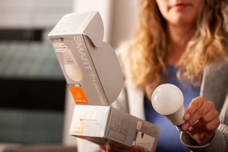 LED žárovka E27 A60 9.5W 1055lm 2700K Teplá bílá LEDVANCE SMART+ WiFi Stmívatelné