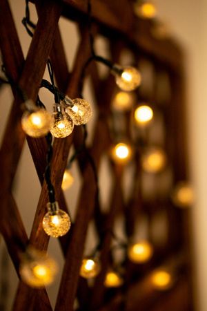 Zahrada SOLÁRNÍ GARLAND DEKORATIVNÍ Světelný řetěz 30 kuliček 2700K heat GOLDLUX (Polux)