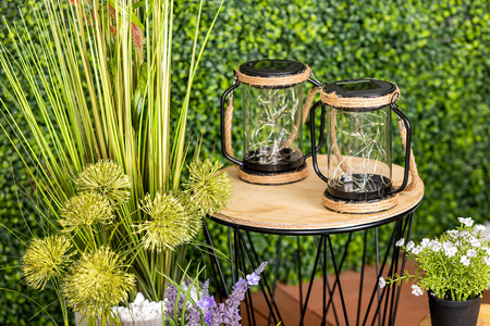 LED solární lampa Venkovní zahradní závěsná stojací lucerna 3000K IP44 soumrakový senzor