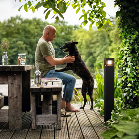 Venkovní LED zahradní svítidlo PARTERRE myGarden 8W 2700K IP44 Tyč 77cm Černá PHILIPS