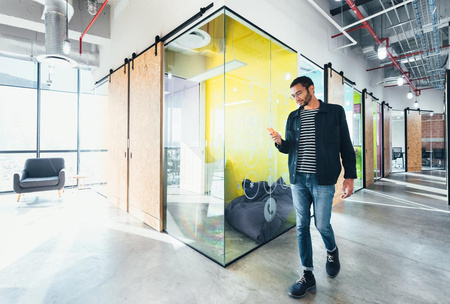 LED závěsný panel 36W 3800lm 3000K teplá bílá stmívatelný bílý panel Ledvance