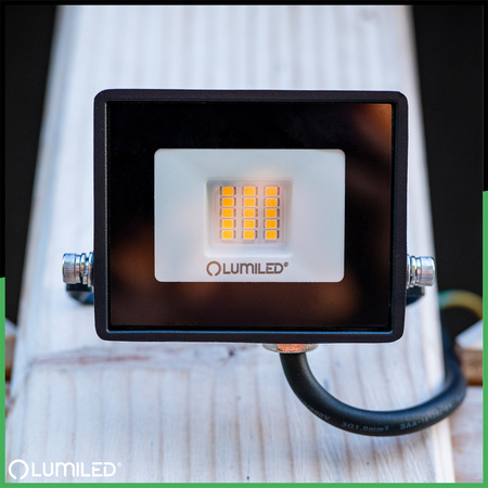 LED Reflektor 10W, 900lm 4000K IP65 Černá ZUNA2 LUMILED