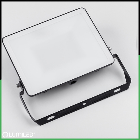 LED reflektor AZZLER 50W 6000lm 4000K IP65 Halogenová venkovní lampa černá LUMILED