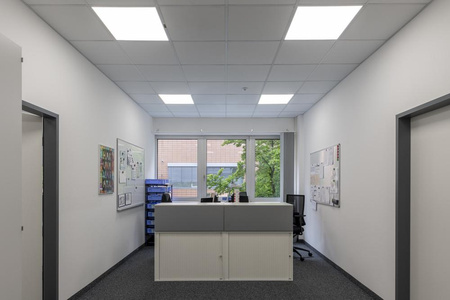 LED panelové stropní světlo 33W 4320lm 4000K neutrální povrchová montáž bílá 60x60cm Comfort Ledvance