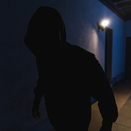 LED reflektor 23W 2000lm 3000K Senzor a HD kamera SMART+ WIFI LEDVANCE