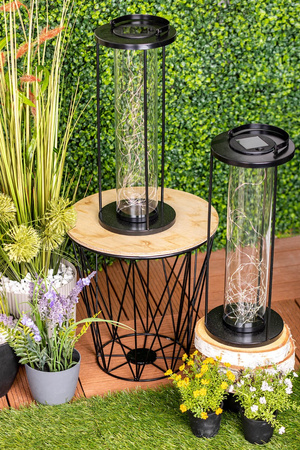 LED solární lampa Venkovní zahradní stojací závěsná lucerna 3000K IP44 46cm soumrakový senzor