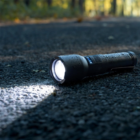 Dobíjecí LED svítilna Classic 20W 800lm ruční světlo silné ZOOM VA0180 VAYOX