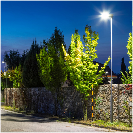 Pouliční svítidlo LED Industrial Road Luminaire 40W 5600lm 4000K Neutral IP66 IK08 Grey Vespa Kobi