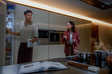 LED pásek 5m 48W 4800lm IP20 bílý a barevný Ambiance RGB + TW White Smart SMART Zigbee Bluetooth Flux Strip Ultra-Bright Philips HUE