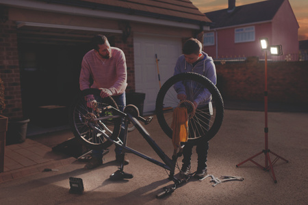 LED Floodlight 40W 3600lm 4000K IP54 On LEDVANCE WORKLIGHT TRIPOD Stojan