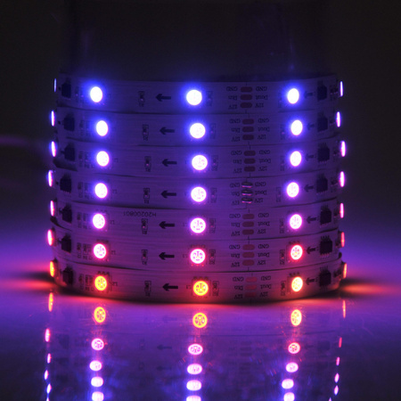 LED pásek RGB 24W 400lm 120° bílý stmívatelný Sanico Goldlux