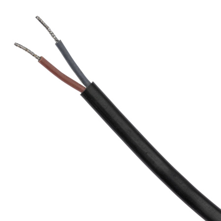 Nožní spínač s černým kabelem