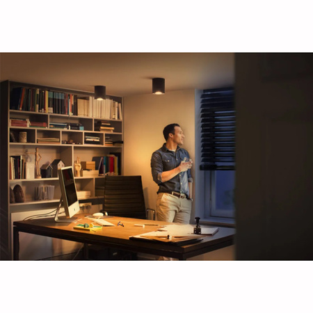 Stropní svítidlo LED Spot Pillar Black 4,2W CCT PHILIPS HUE Bluetooth Zigbee