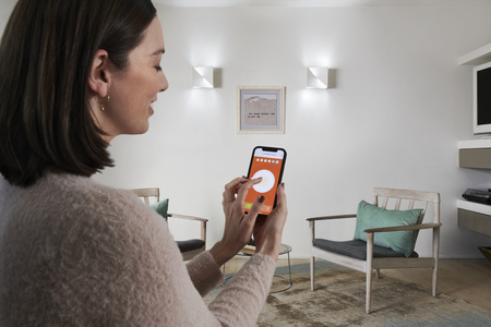 Nástěnné svítidlo SMART+ WIFI Chytré nástěnné svítidlo 23W ORBIS SWAN WHITE LEDVANCE