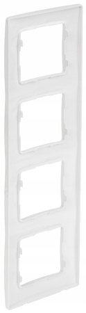 Čtyřnásobný rámeček pro vypínače a zásuvky. bílý LEGRAND NILOE