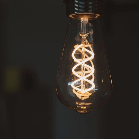 LED žárovka E27 ST64 Edison 4W 100lm 1800K teplá bílá 360° FILAMENT Smoke Dimmable Videx