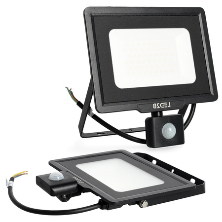 Venkovní LED reflektor Zahrada 50W 4250lm 6500K Cold 120° se senzorem pohybu a soumraku IP65 Black MHC Kobi