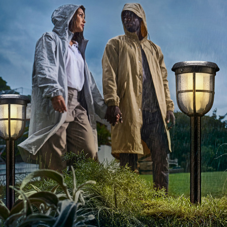 Zahradní lampa LED Solární nástěnná lampa RADII 1,3W 3000K IP44 Soumrakový pohybový senzor PHILIPS