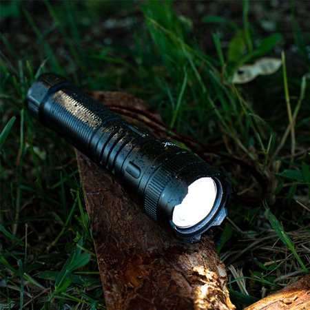 Dobíjecí LED taktická 600lm 10W ruční svítilna Výkonná ZOOM POWERBANK VA0179 VAYOX